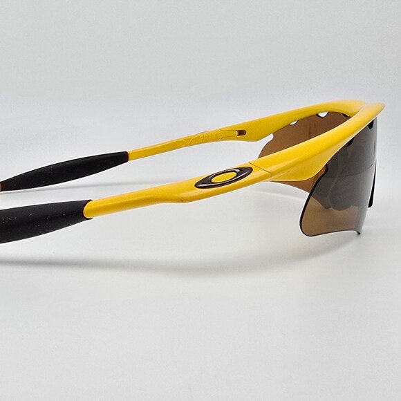 Oakley Custom M Frame Yellow Frame Vented Golf Gold Iridium Hybris S Sunglasses - Picture 5 of 12